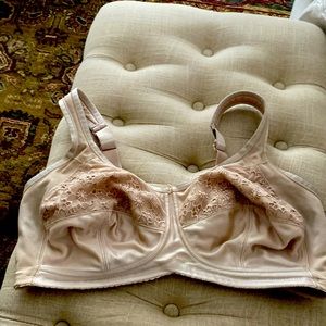 ABC prosthesis pocket bra in size 40DD